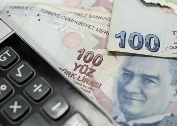 Hükümet, asgari ücret görüşmesi öncesi değerlendirmeler yapmaya başladı