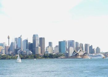 Avustralya GSYİH’sı beklenenden fazla arttı