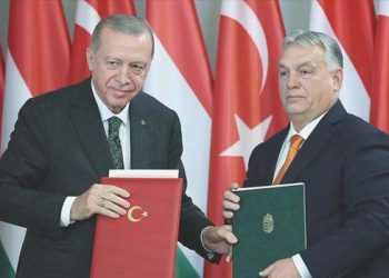 Erdoğan: Macaristan ile 6 milyar dolarlık işbirliğini güçte güçlendirmeyi planlıyoruz