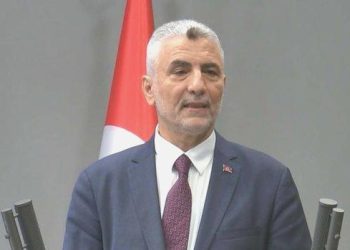 “Otomotivde, emlak piyasasında, kiralarda %20-25 düşüş var”