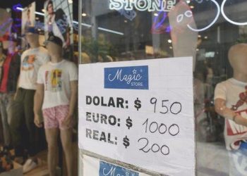 Şok terapisine başlayan Arjantin’de enflasyon yüzde 160’ı aştı