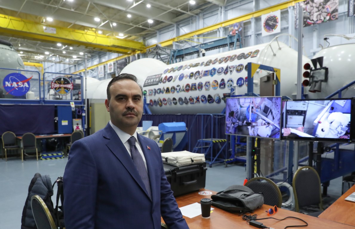 Bakan Kacır: İnsanlı ilk uzay misyonumuzun devamını getirecek adımlar atacağız