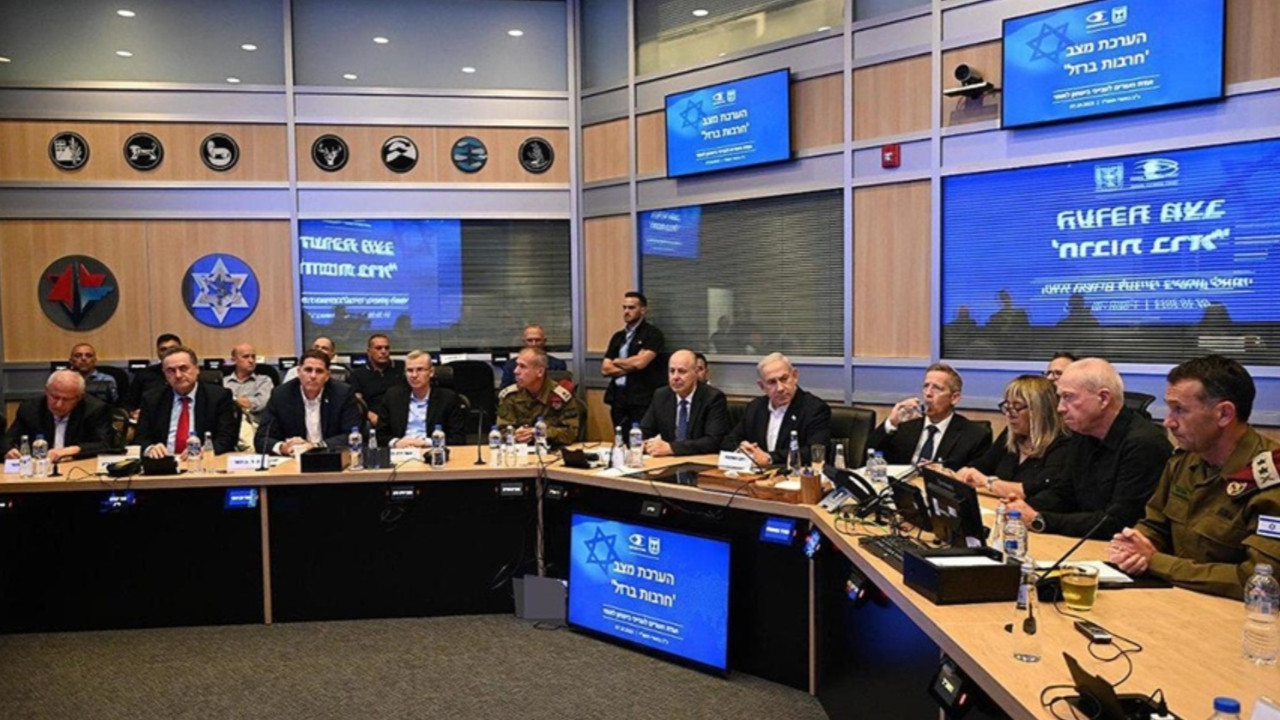 İsrail’de bazı Savaş Kabinesi üyelerinin bilgi sızdırdığı iddia edildi