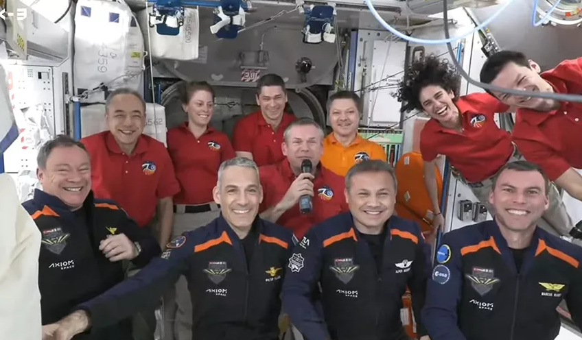 ”İstikbal göklerdedir”