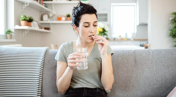 Yargıtay’dan emsal karar: Gizli kontrol hapı içmek boşanma sebebi