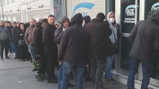 İşsizlikte ölçülü artış