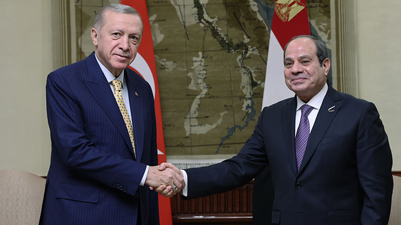 Erdoğan: Mısır ile ilişkileri hak ettiği seviyeye çıkarma gayretindeyiz