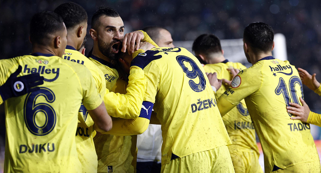 Fenerbahçe, Çaykur Rizespor deplasmanından 3 puanla döndü