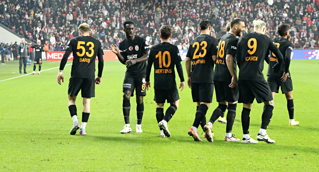 Galatasaray, Samsunspor deplasmanında kazandı