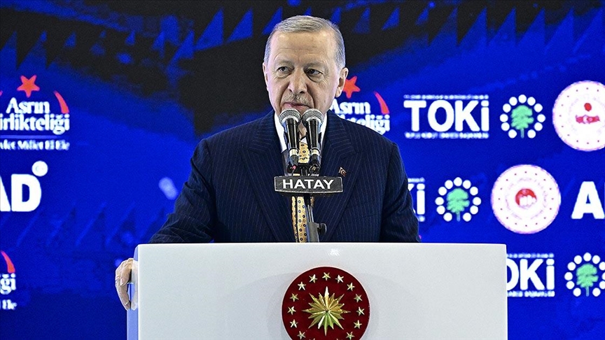 Erdoğan: 2 ay içinde deprem bölgesi genelinde 75 bin konutun teslimini bitireceğiz