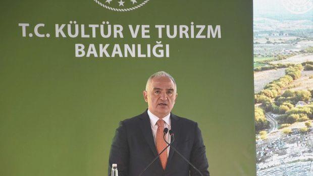 Bakan Ersoy: 2028’de 100 milyar dolar gayemiz var