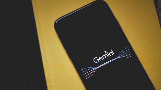 Google, yapay zeka sohbet robotuna fiyatlı abonelik başlattı