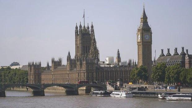 İngiltere teknik resesyonda