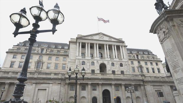 İngiltere’de bütçe rekor fazla verdi