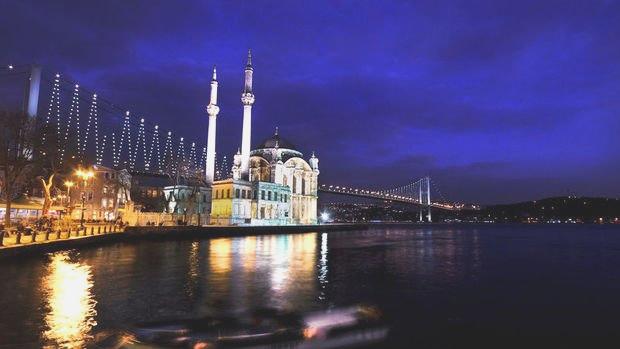 “İstanbul turizmde tüm yılların rekorunu kırdı”