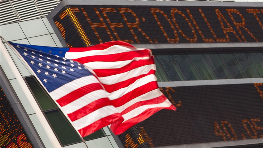 ABD bütçesi şubatta 296 milyar dolar açık verdi