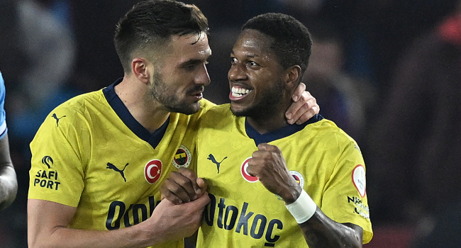 Fenerbahçe, Trabzonspor deplasmanında 3 puanı 3 golle aldı