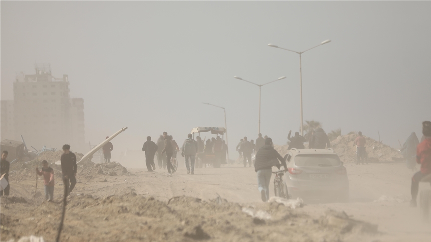 İsrail ordusu, yardım bekleyen Filistinlilere ateş açtı