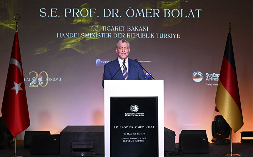 Bakan Bolat: Türk ve Alman iş insanları 60 milyar dolar ticaret hacmini birkaç yılda başaracak