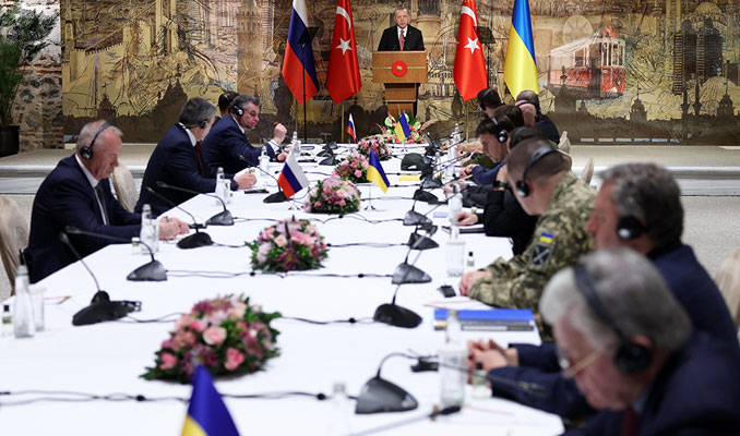 İstanbul’daki zirvede Ukrayna niçin masadan kalktı?