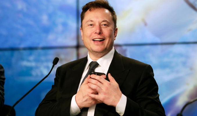 Musk: Yapay zeka en akıllı insandan daha akıllı olacak