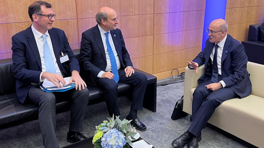 Bakan Şimşek, OECD’de ikili görüşmeler gerçekleştirdi