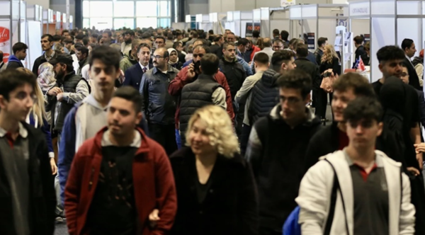 Kayseri’de önemli bir iş istihdam fuarı gerçekleşti