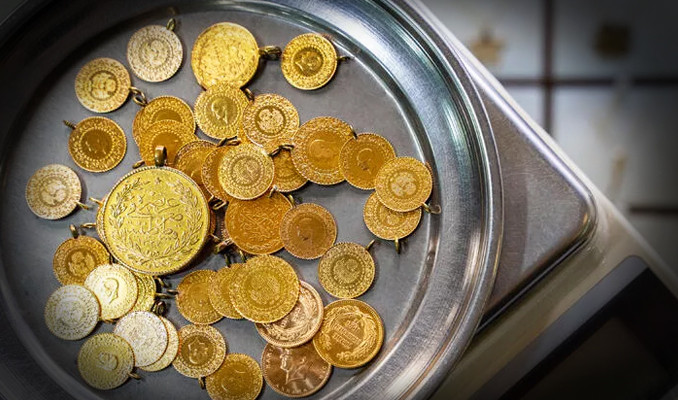 Altında yön yukarı