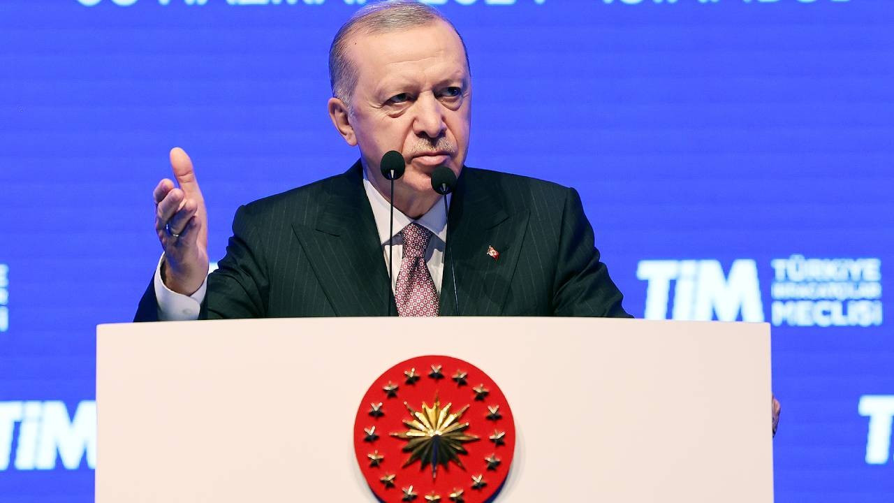 Cumhurbaşkanı Erdoğan: İhracat, Türk ekonomisinin lokomotifidir