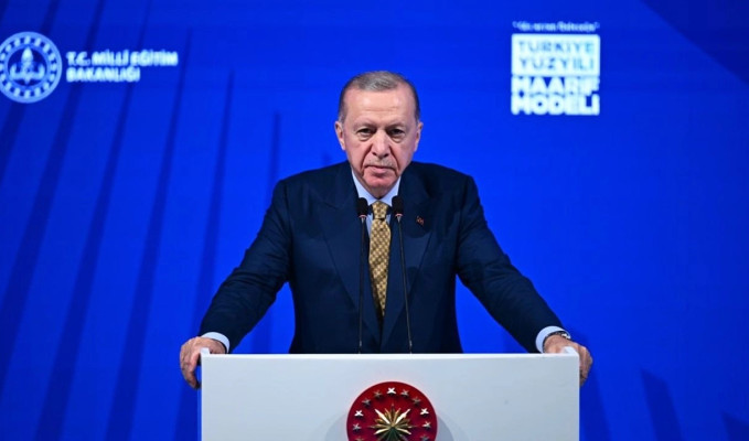 Cumhurbaşkanı Erdoğan’dan öğretmenlere atama müjdesi
