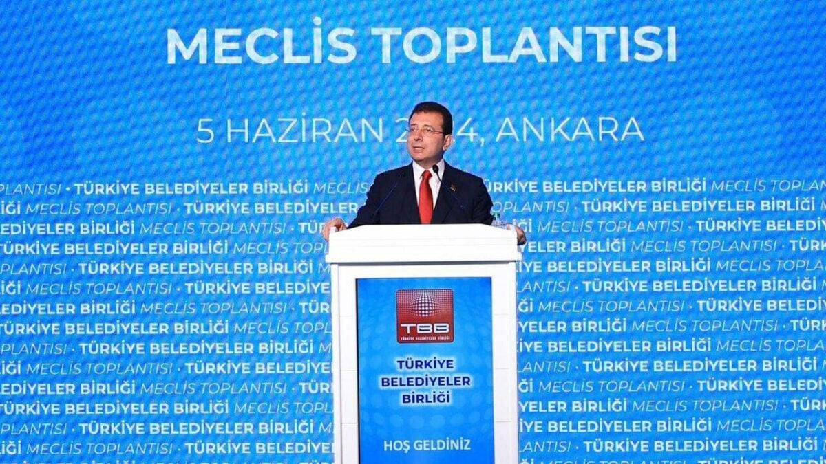 Ekrem İmamoğlu, Türkiye Belediyeler Birliği Başkanı seçildi