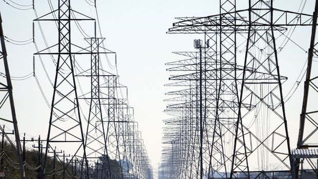 Elektrik piyasasına ilişkin asgari ve azami fiyat limitleri belirlendi