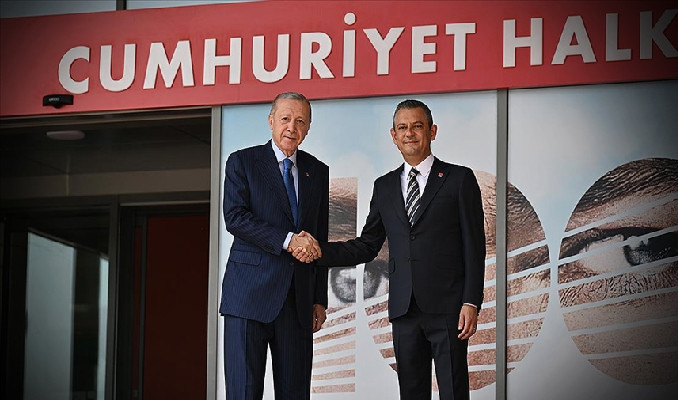 Erdoğan, 18 yıl sonra CHP Genel Merkezi’nde: Tarihi buluşma!