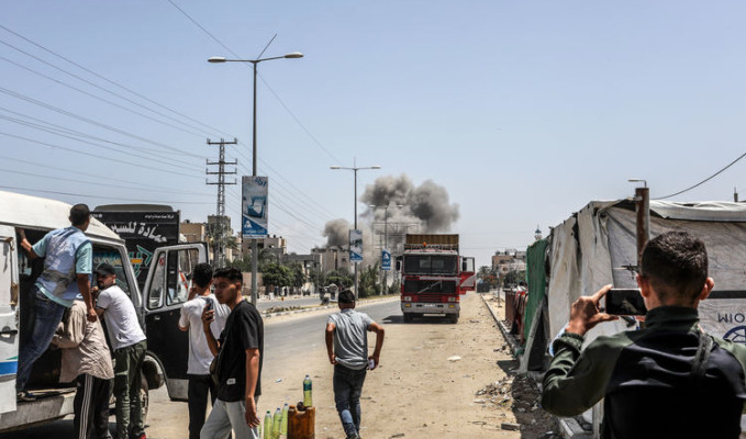 İsrail’den mülteci kampına saldırı: 210 ölü