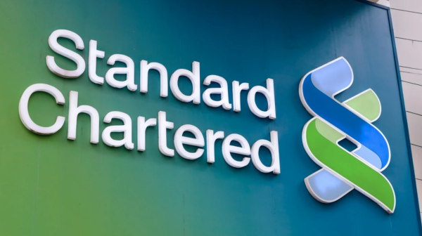Standard Chartered, Bitcoin ve Ethereum ticaretine başlayacak