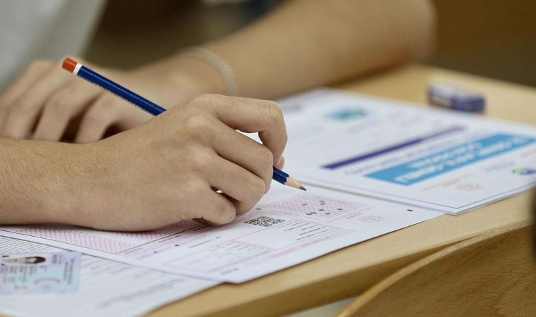 YKS’nin ikinci oturumu AYT sona erdi