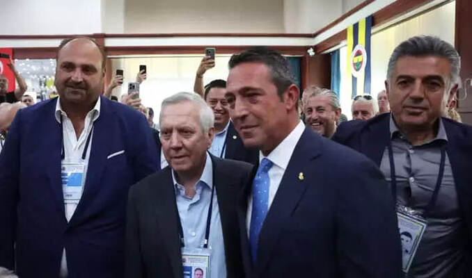 Ali Koç ve Aziz Yıldırım Divan Kurulu toplantısında yan yana!