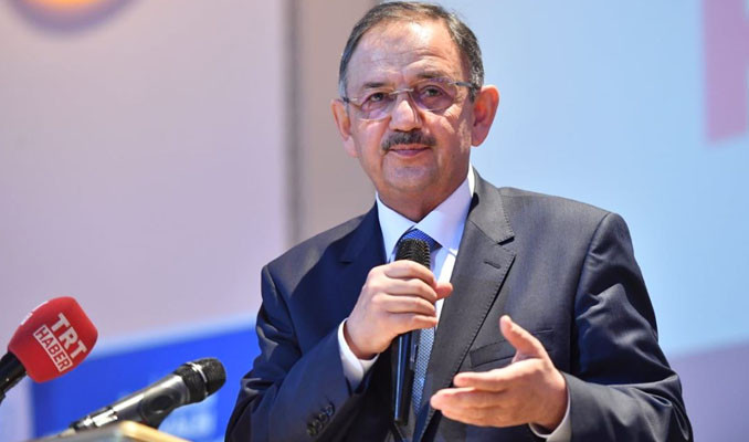 Bakan Mehmet Özhaseki görevinden istifa etti