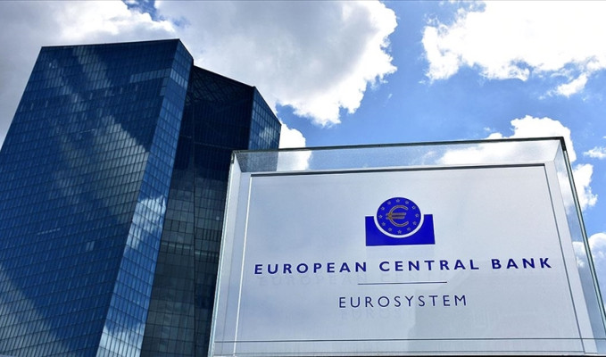 ECB temmuzda faizi sabit bıraktı