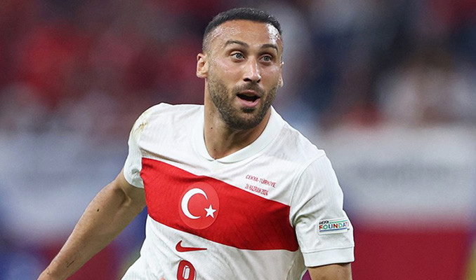 Fenerbahçe’den ‘forvet’ hamlesi: Cenk Tosun ile anlaştı