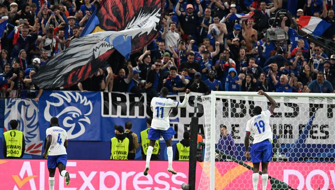 Fransa yarı finalde