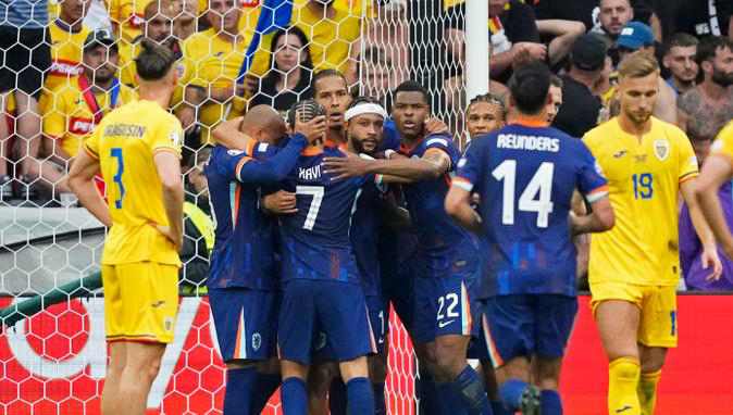 Hollanda çeyrek final biletini aldı!