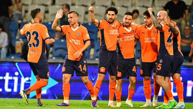 RAMS Başakşehir’den farklı galibiyet!
