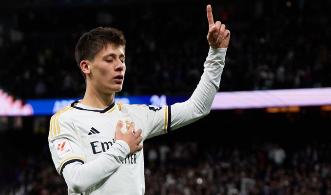 Real Madrid Arda Güler’i bırakmıyor