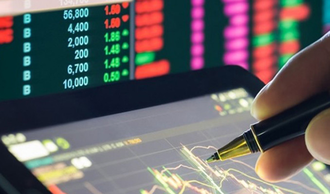 Bugün 5 şirketten üçü nakit temettü ikisi bedelsiz verecek