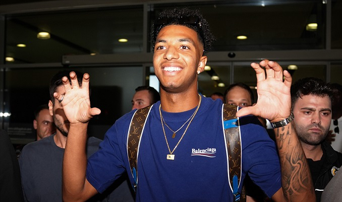 Beşiktaş’ın yeni transferi Ndour İstanbul’a geldi