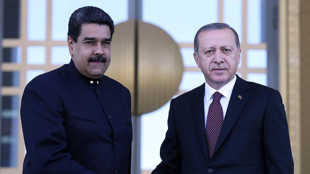 Cumhurbaşkanı Erdoğan, Maduro ile telefonda görüştü
