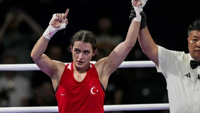 Esra Kahraman yarı finale adını yazdırdı