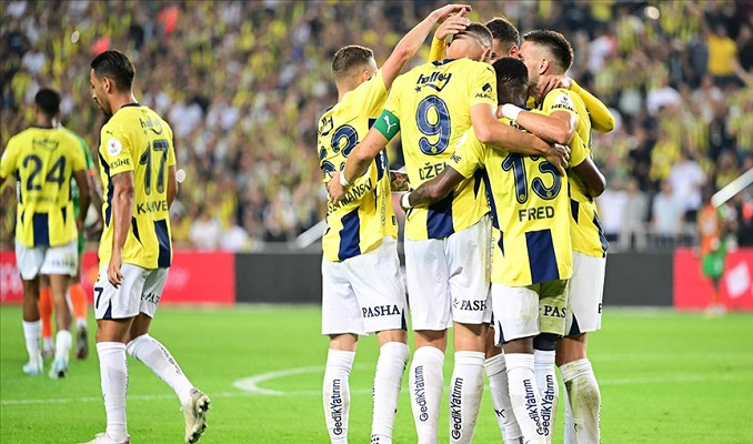 Fenerbahçe, Alanyaspor’u farklı geçti