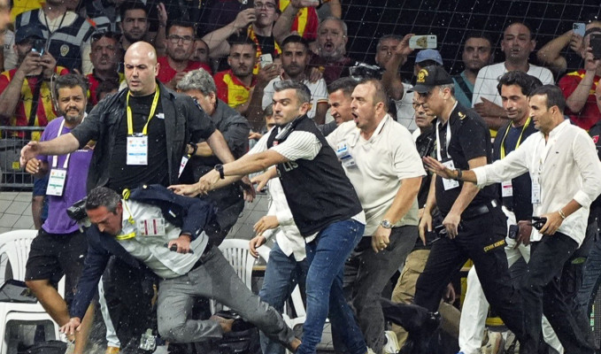 Fenerbahçe’den olaylı maç sonrası sert açıklama: Futbol teröristi!